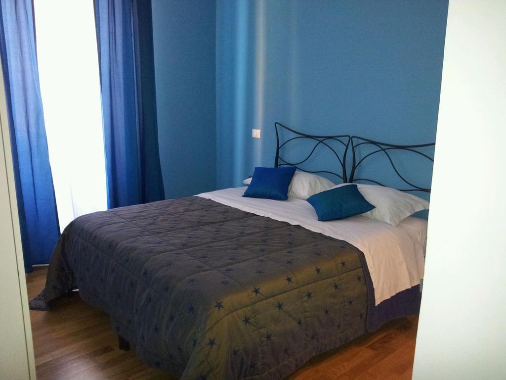 Casa Anita Guest House Рим Стая снимка